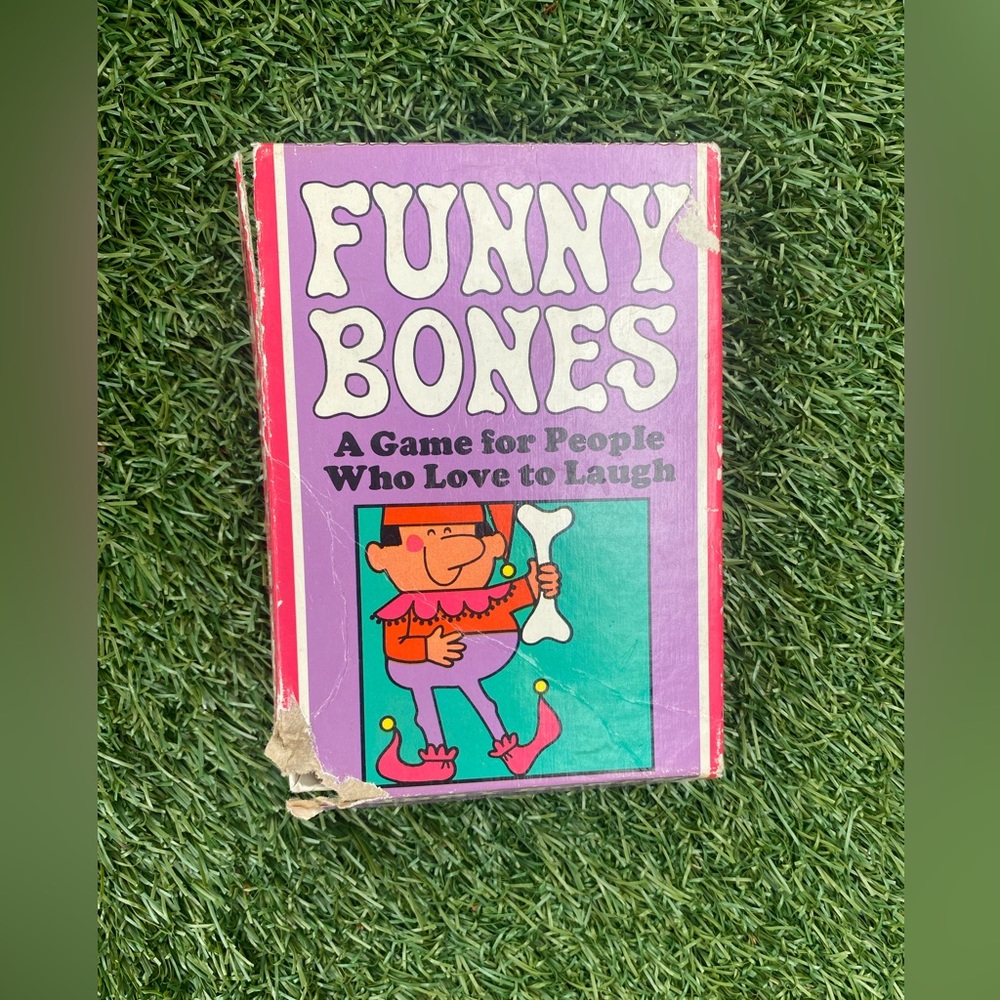 Vintage 1968 Parker Brothers Funny Bones card game